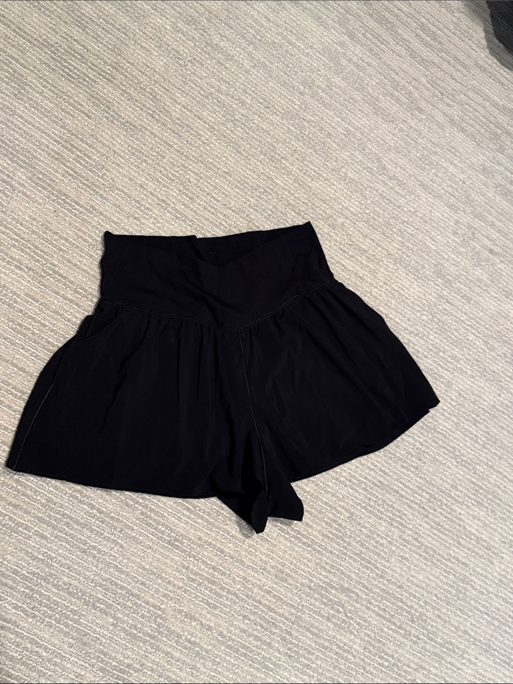 aerie offline real me cross over flowy short
